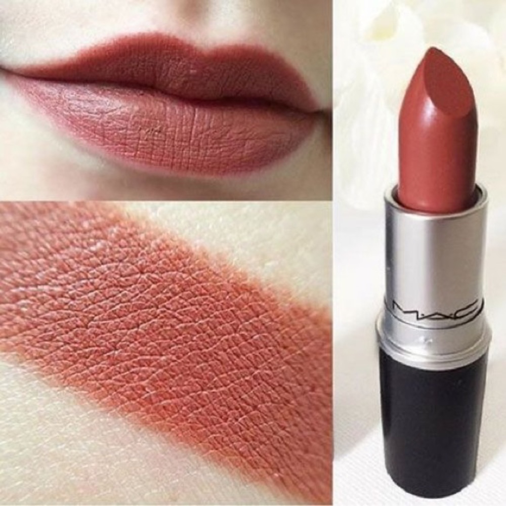 Mac Lipstick in Taupe